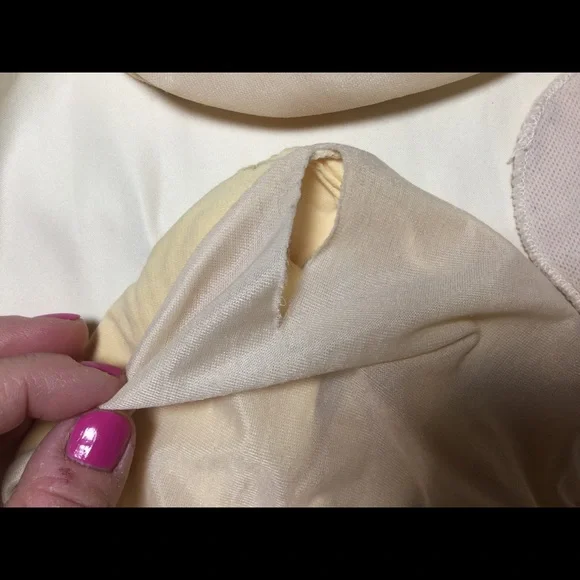 Set of 4 Breast Forms Covers and Case Amoena & ABC Bras